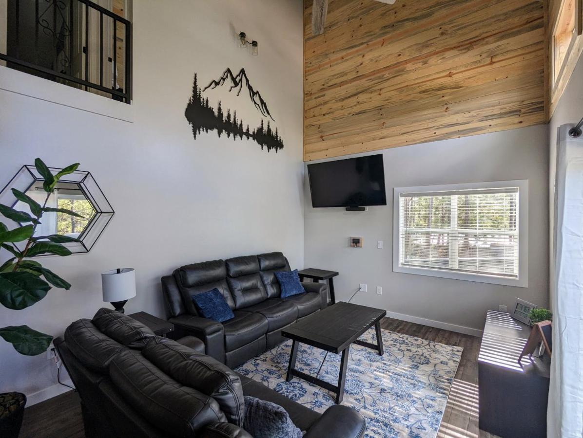Hillside Hangout 3Bd/2Ba, Elevated Deck Sunsets 派托普湖畔 外观 照片