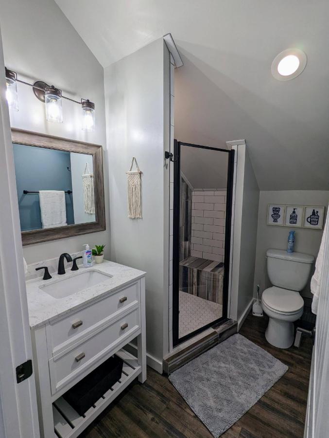 Hillside Hangout 3Bd/2Ba, Elevated Deck Sunsets 派托普湖畔 外观 照片